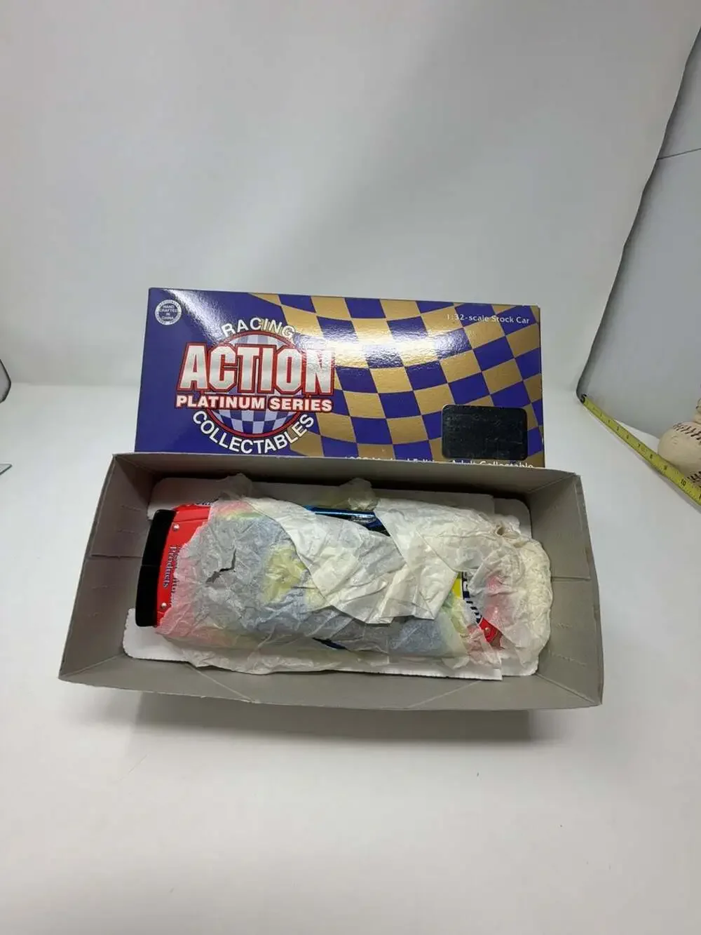Action Racing Collectables Platinum Series 1998 Jeff Gordon #24 DuPont 1:32 Scal